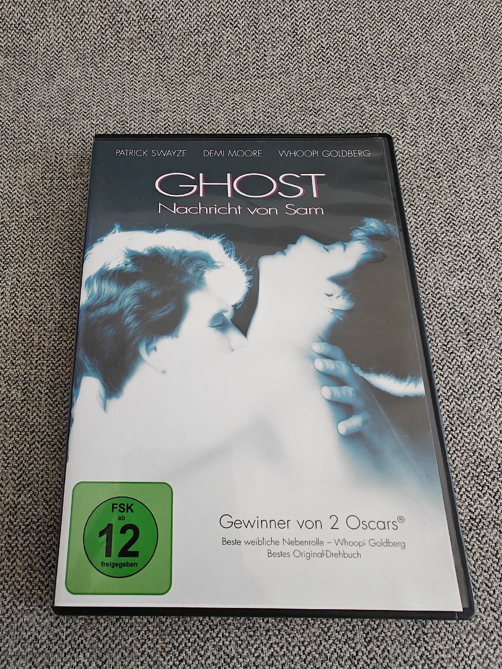 Tous les DVDs: Ghost DVD (D,EN) – D'occasion à Biel/Bienne par Nekomimi