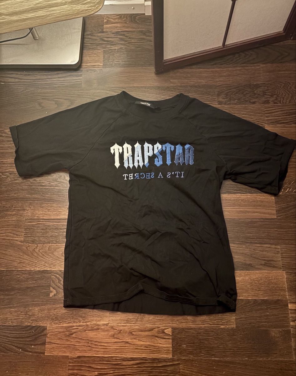 T-shirt: Trapstar T-shirt schwarz – Usato da Winterthur venduto da beijaflor777