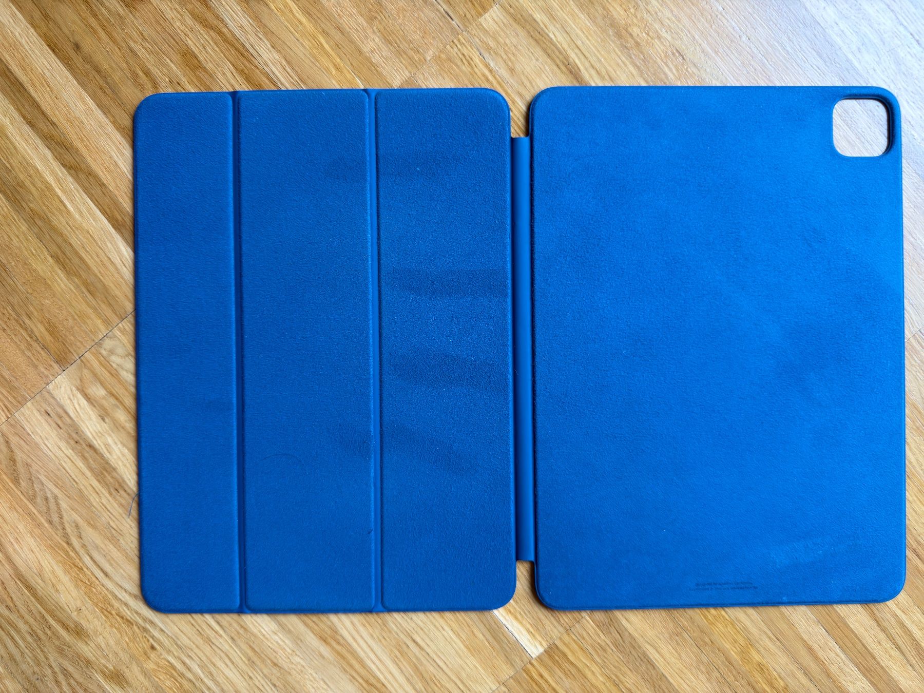 Apple Tablet PC: Apple iPad Pro 11" M2 512GB + Pencil 2 + Case – Usato da Bülach venduto da lucasforrer 7