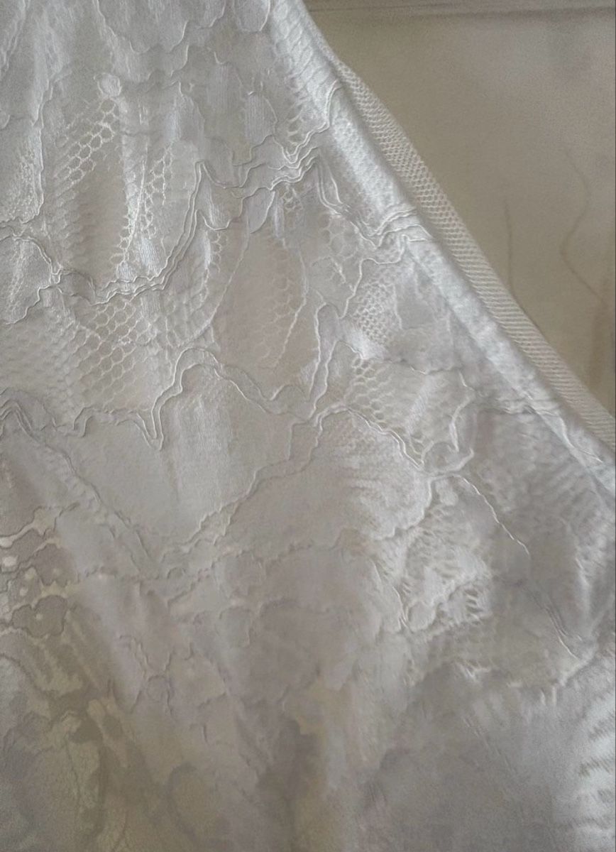 Kleider: Weisse Festliche Kleid  – Gebraucht aus Bülach von bel_ltg5 4