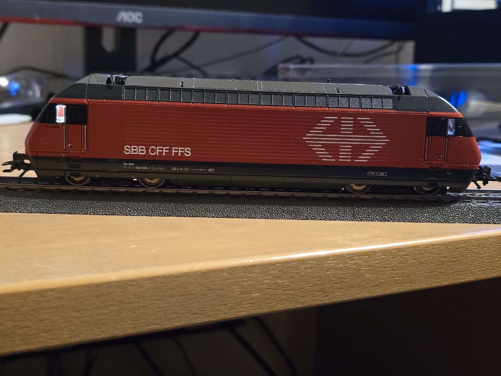 Märklin Modelleisenbahnen: Märklin Re 460 – Gebraucht aus Mettmenstetten von ric_ww8q 2