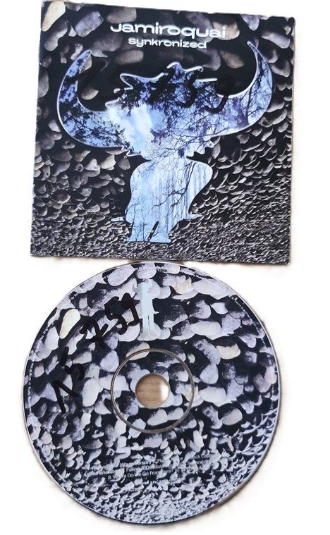 CD: Jamiroquai – Synkronized  (CD) – Usato da Wilen b. Wollerau venduto da morethanmusic