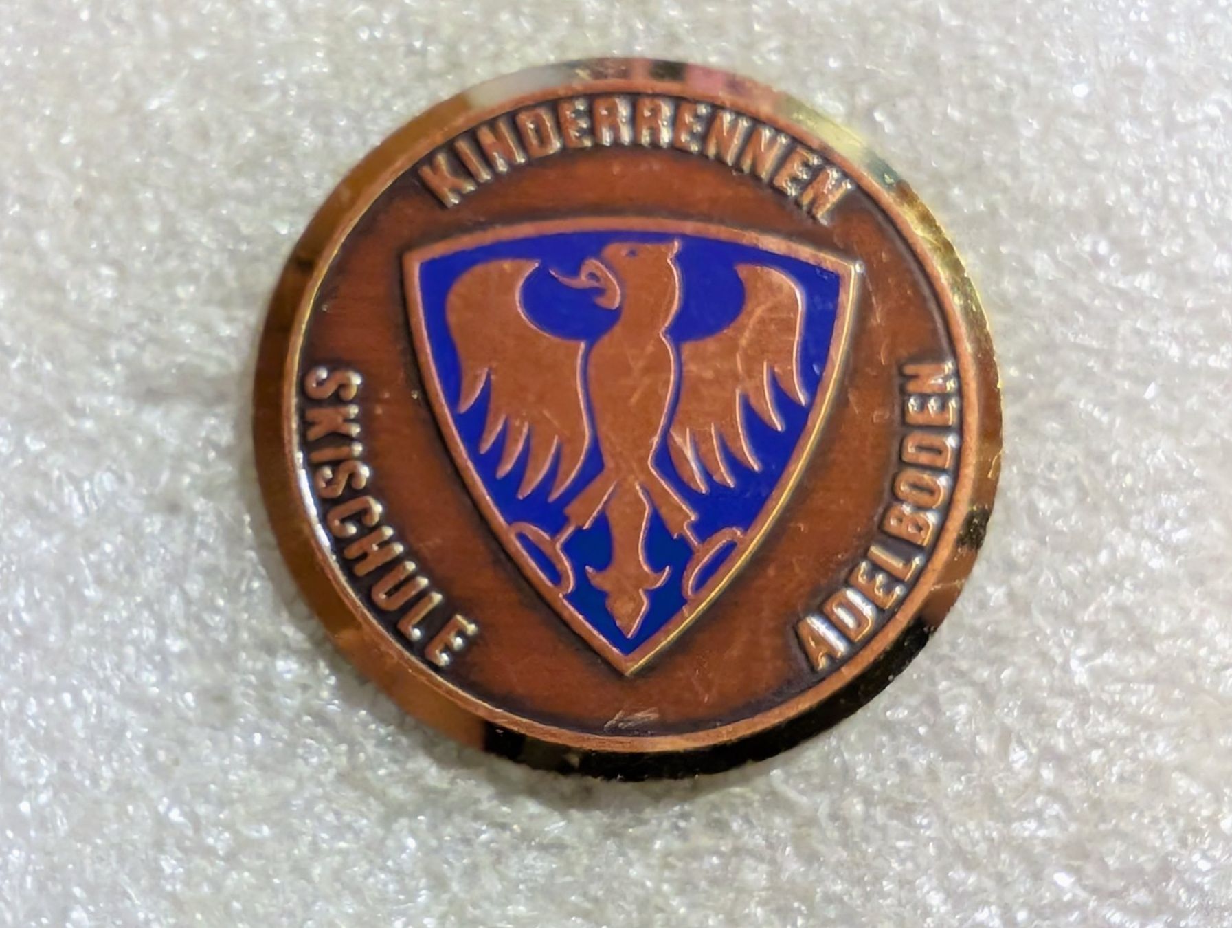 Placchette & Badge: Ansteckpin 73: Skischule Adelboden – Usato da Oppligen venduto da Pin-Fall-Shop