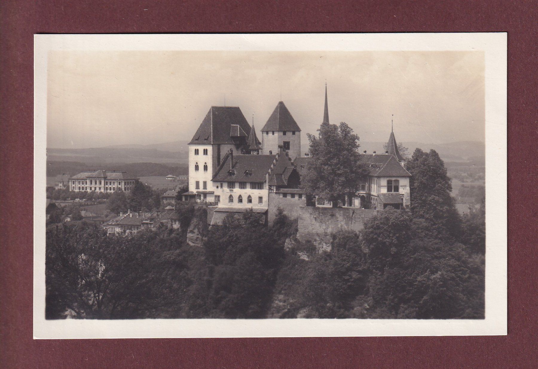 Cartoline postali: BURGDORF - Schloss – Usato da Pully venduto da nicecards