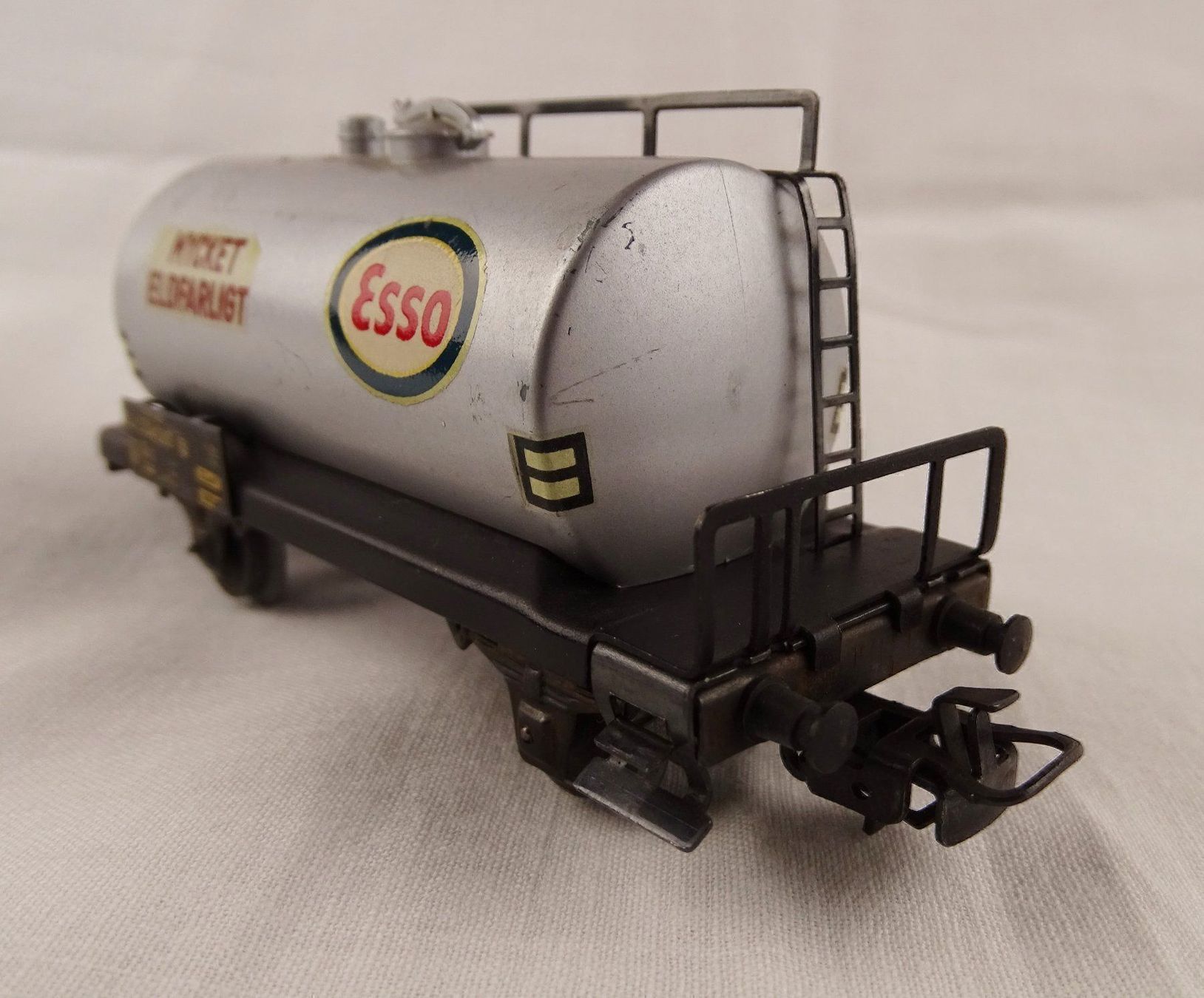 Modelleisenbahnen: MÄRKLIN 4524 ESSO MYCKET ELDFARLIGT – Gebraucht aus Grüningen von Kartensammler 2