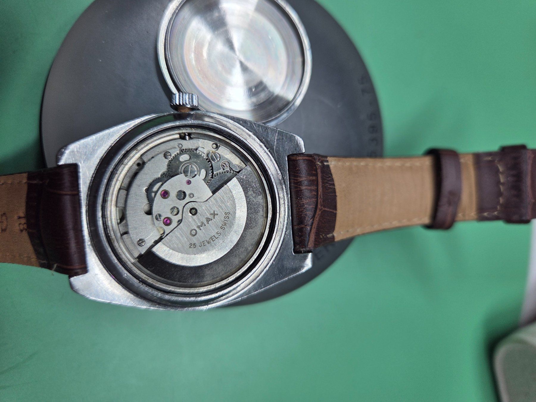 Orologi: Vintage Herrenuhr OMAX Automatic Crystal – Usato da Steinach venduto da and_ww8d 4