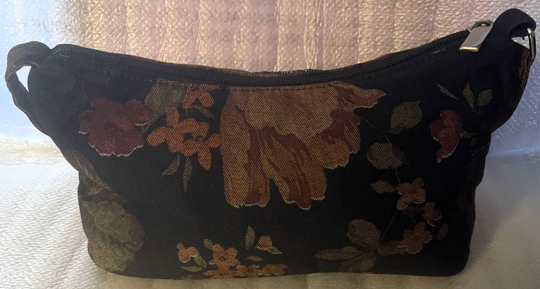 Taschen für Damen: Handtasche mit 3 Innentaschen Baumwolle – Neu (gemäss Beschreibung) aus Lutzenberg von Truhe 1
