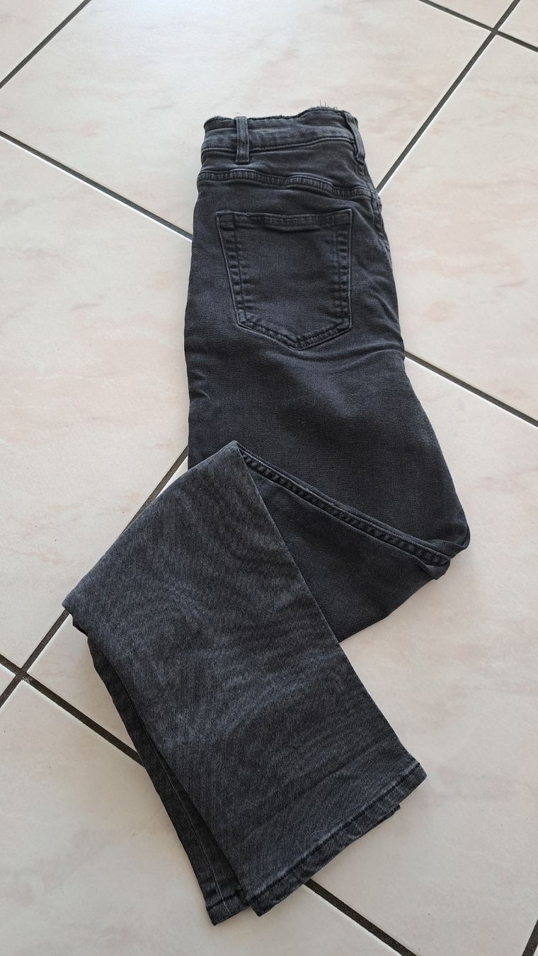 Hosen: jeans 34 H&M – Neu und originalverpackt aus RIAZ von Betty012 1