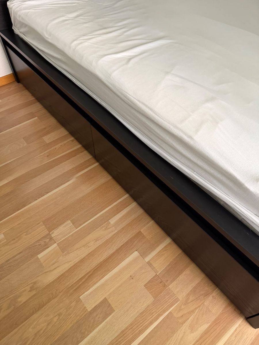 Betten: Bett 160x200 – Gebraucht aus Zürich von sas_dly9 2