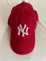 1 Cap NY, rot, neu und ungetragen. Gr. Child