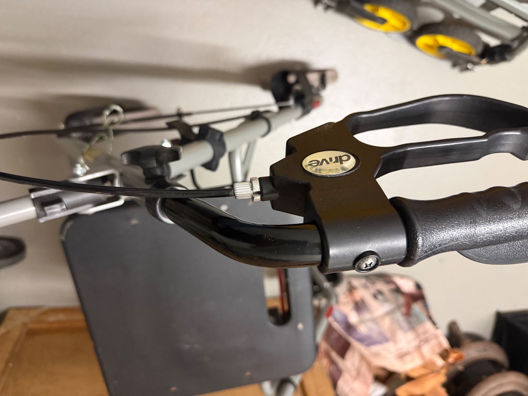 Gehhilfen: Rollator Gigo 2G – Gebraucht aus Ossingen von kimpossibel 3