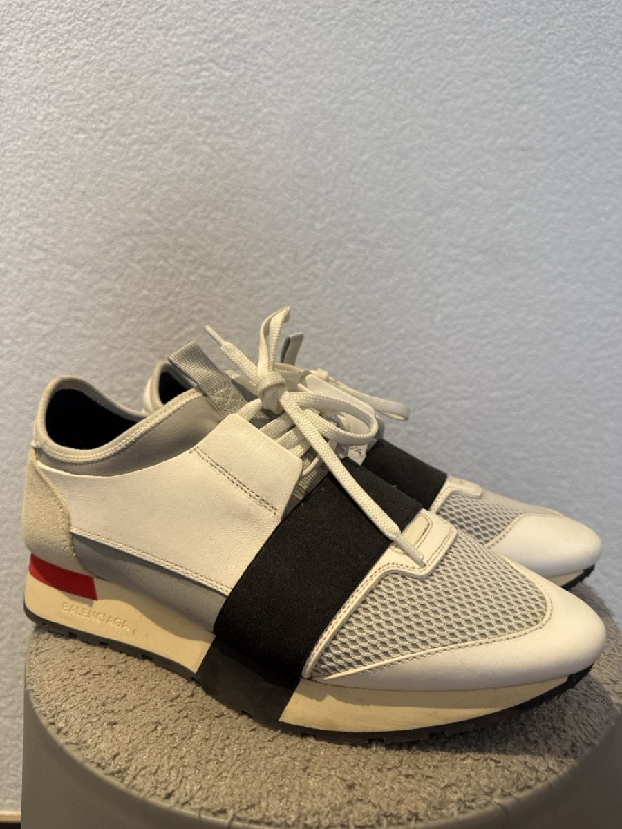Balenciaga Scarpe da uomo: Balenciaga race runners  – Nuovo (secondo la descrizione) da La Chaux-de-Fonds venduto da Ro.raw