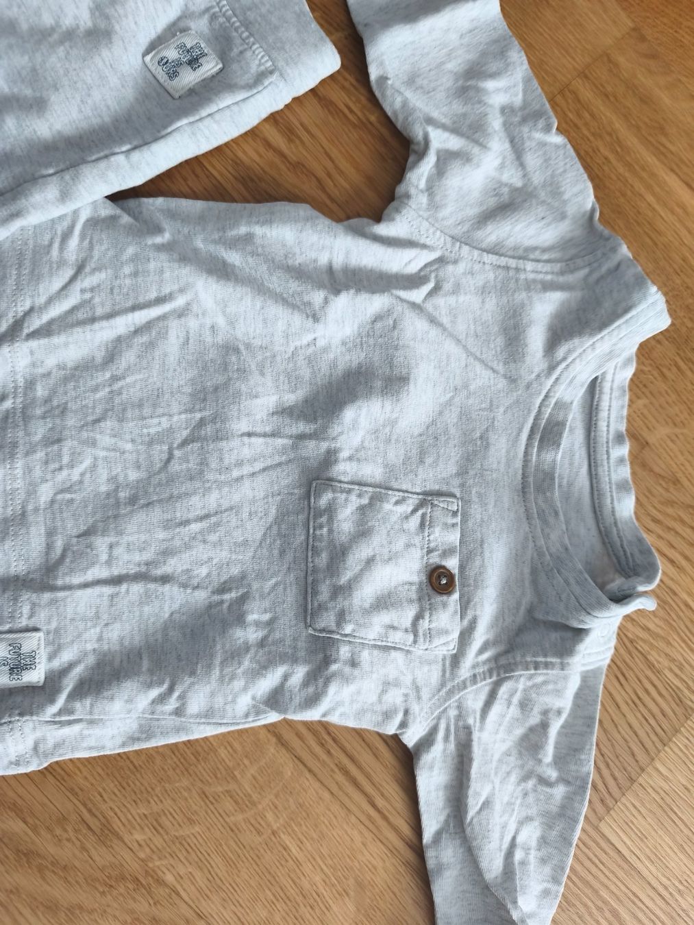 Lotti & Set di vestiti: Baby Trainer grau Gr. 62 – Usato da Näfels venduto da ChocolateMuffin 1