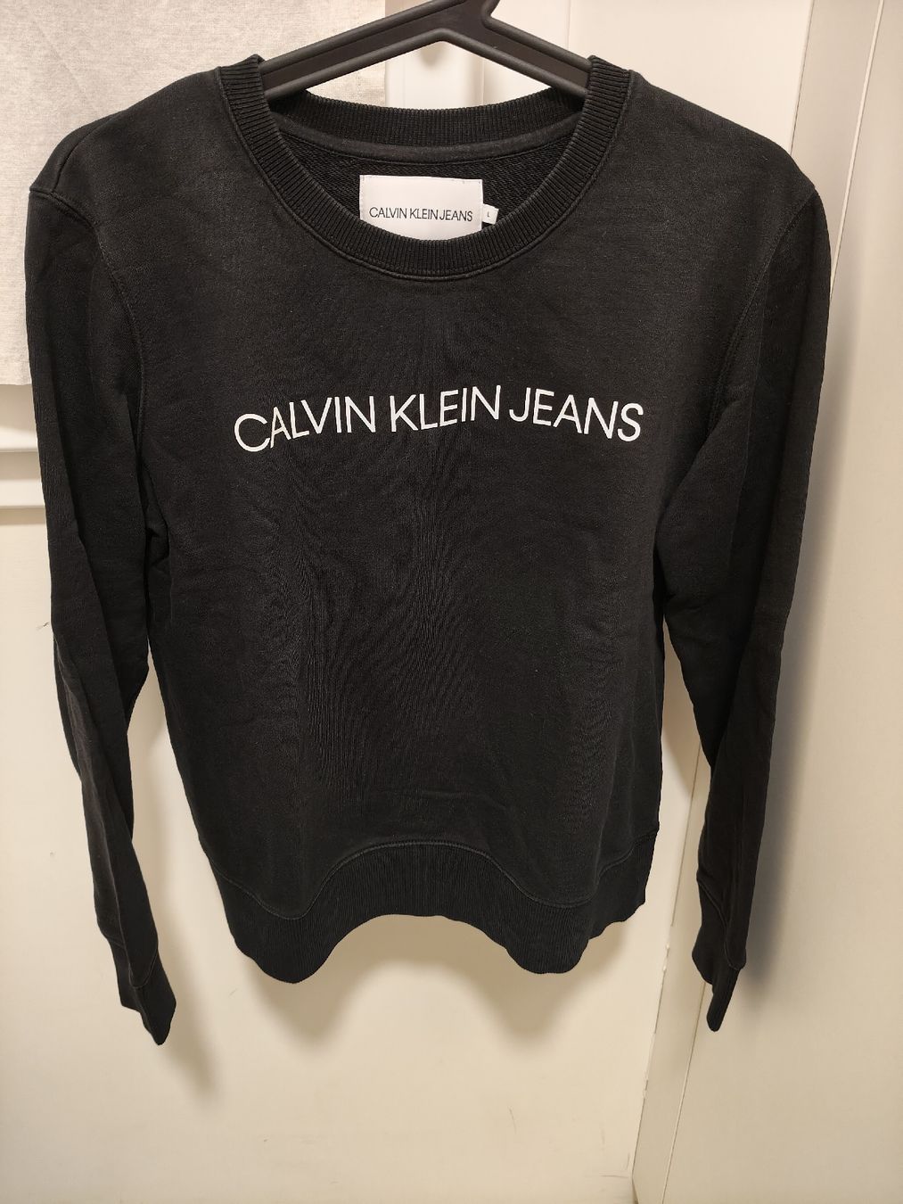Calvin Klein Pullover & Sweatshirts: Calvin Klein Pulli – Gebraucht aus Mendrisio von Dee-11