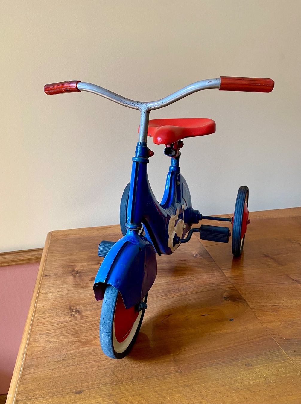 Fahrzeuge für Kinder: Vintage Kinder-Dreirad von Ferbedo – Gebraucht aus Basel von nostanz 1