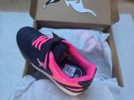 KangaROOS Mädchen Hallenschuhe Gr. 35 NEU