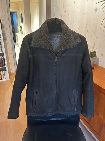 Mustang Herren Lederjacke mit Fellkragen, Grösse M