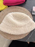Cappello bucket in pile color crema taglia unica nuovo