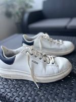 Chaussures hommes Guess 