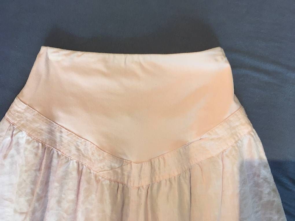 Gonne: Umstands-Jupe rosé H&M Grösse S – Usato da Rothenburg venduto da Flaeckly 2