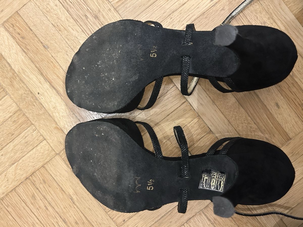 Chaussures femmes: Tanzschuh Damen – D'occasion à Laupen ZH par JasRahBee 7