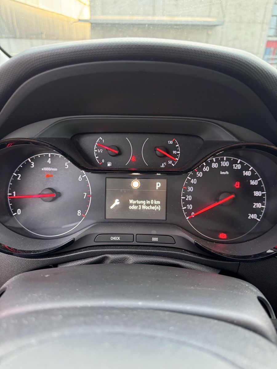 Opel Autos: Opel Crossland X – Defekt aus Rickenbach Sulz von as-sa 6