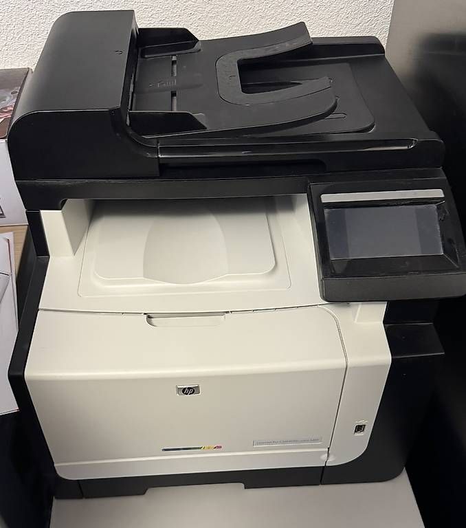 Stampanti: HP MFP LaserJet CM1415fn color – Usato da Oberlunkhofen venduto da tru_xc2g