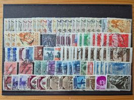 Briefmarken weltweit auf Karte H9 Zustand gemäss Bild