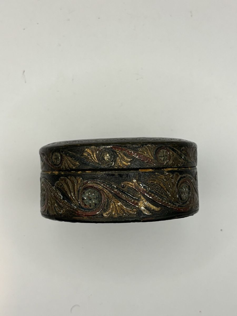 Dosen: Boîte à bijoux ancienne en cuir avec blason – Gebraucht aus Genève von sho_67qj 5