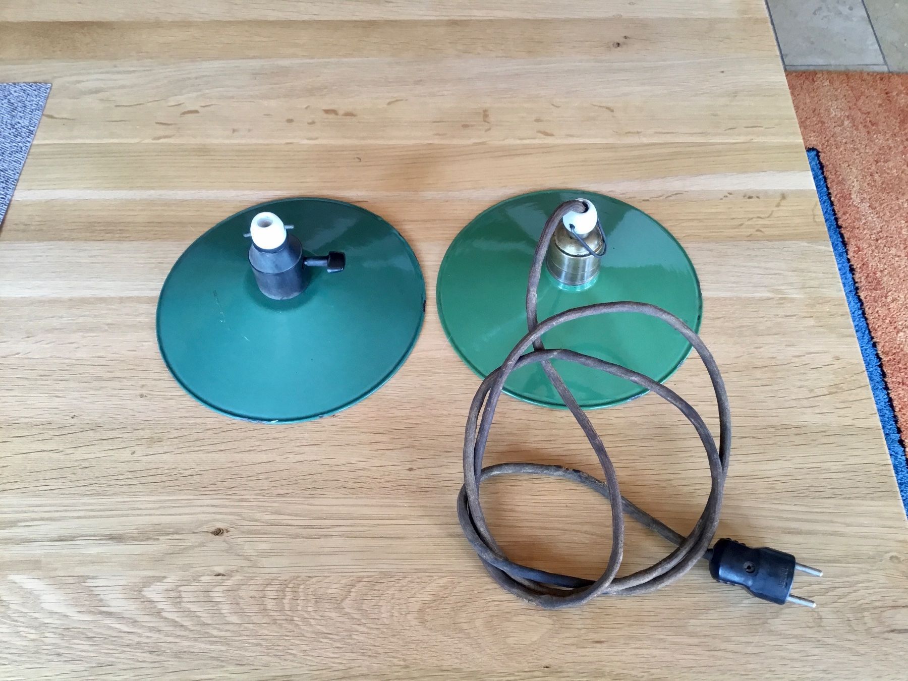 Lampade: Antike Stalllampen Emaille – Usato da Gränichen venduto da Kathleen8