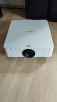 Sony VPL-FHZ65 Laserprojektor / Profi-Beamer / 6000 Lumen