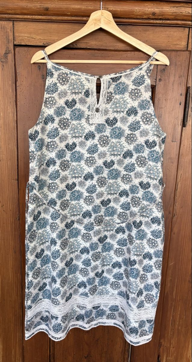Nile Vestiti: Trägerkleid von Nile – Usato da St. Gallen venduto da taf_xwv5 1