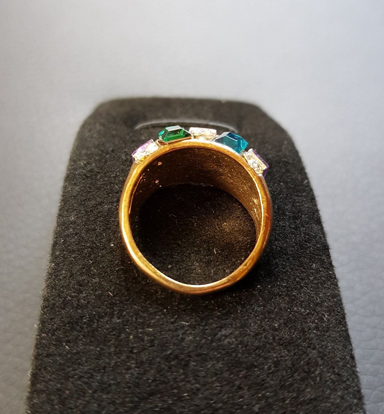 Anelli: Ring – Usato da Wald ZH venduto da Silena02 1