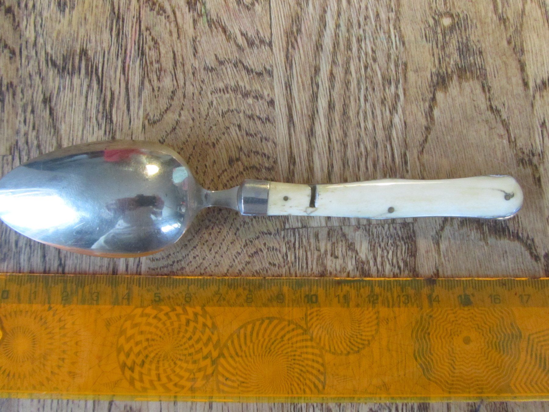Coltelli tascabile: cuillère type couteau pliant / Taschenmesser Löffel – Usato da Pampigny venduto da Calypso06 1