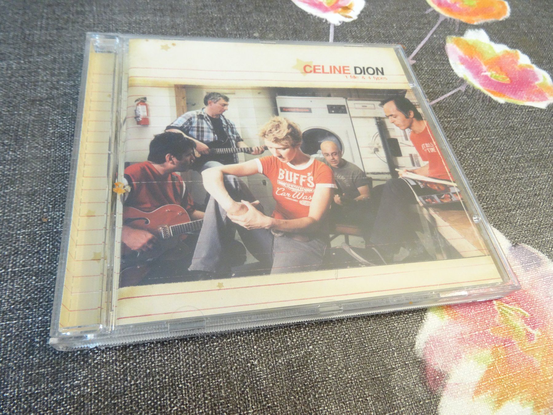 CD: Celine Dion - 1 Fille & 4 Types CD – Usato da Olten venduto da Disc-Ausverkauf