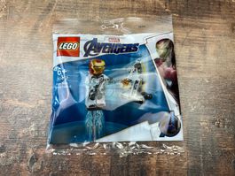 Lego Set 30452 Iron Man and Dum-E Polybag