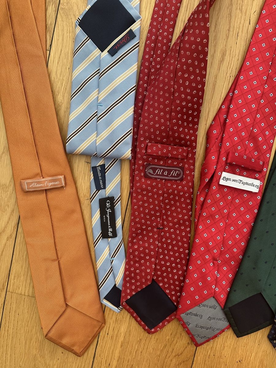 Hugo Boss Cravatte: Men's Ties assorted brands and colours – Usato da Geneve venduto da iri_dr5s 1