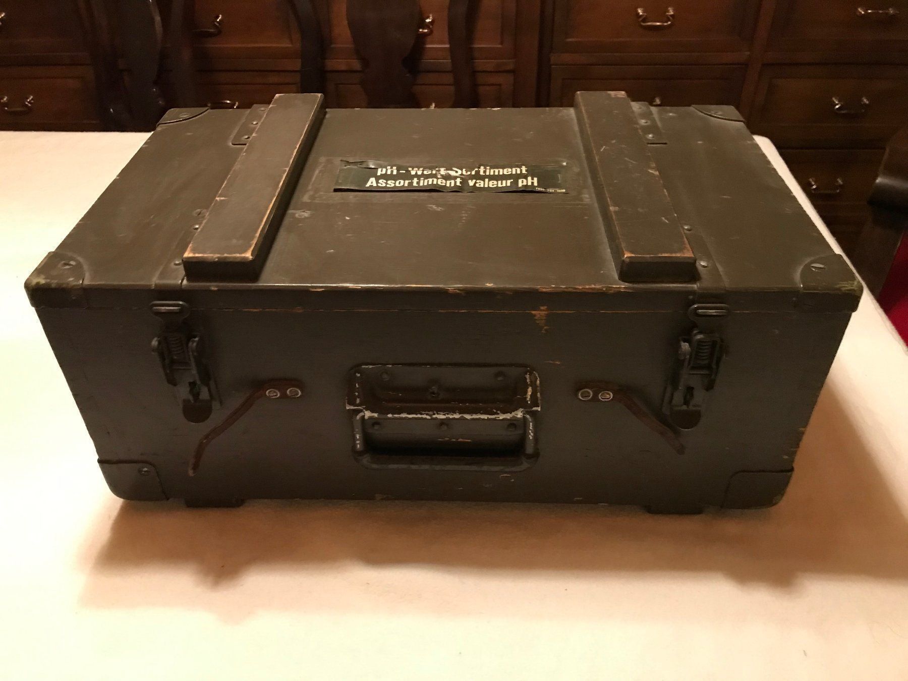 Casse di trasporto: Caisse militaire "Assortiment valeur PH – Usato da Ste-Croix venduto da mjmg