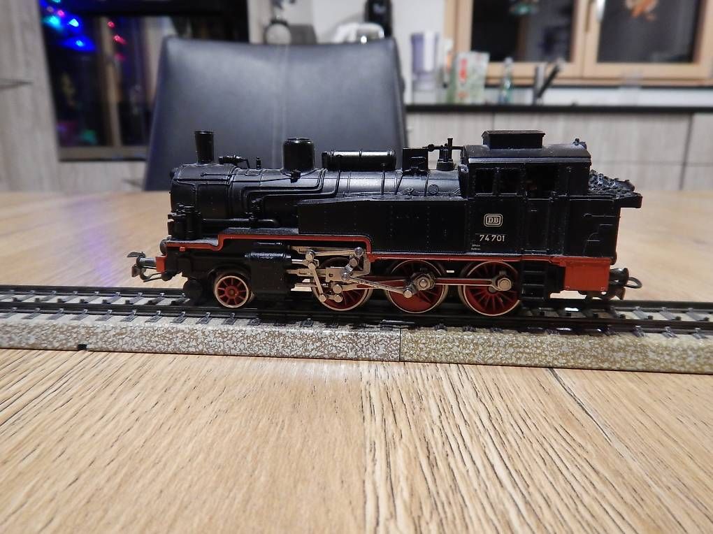 Modellini di ferrovie: Dampflok DB 74 701 – Usato da Frutigen venduto da Tony1813