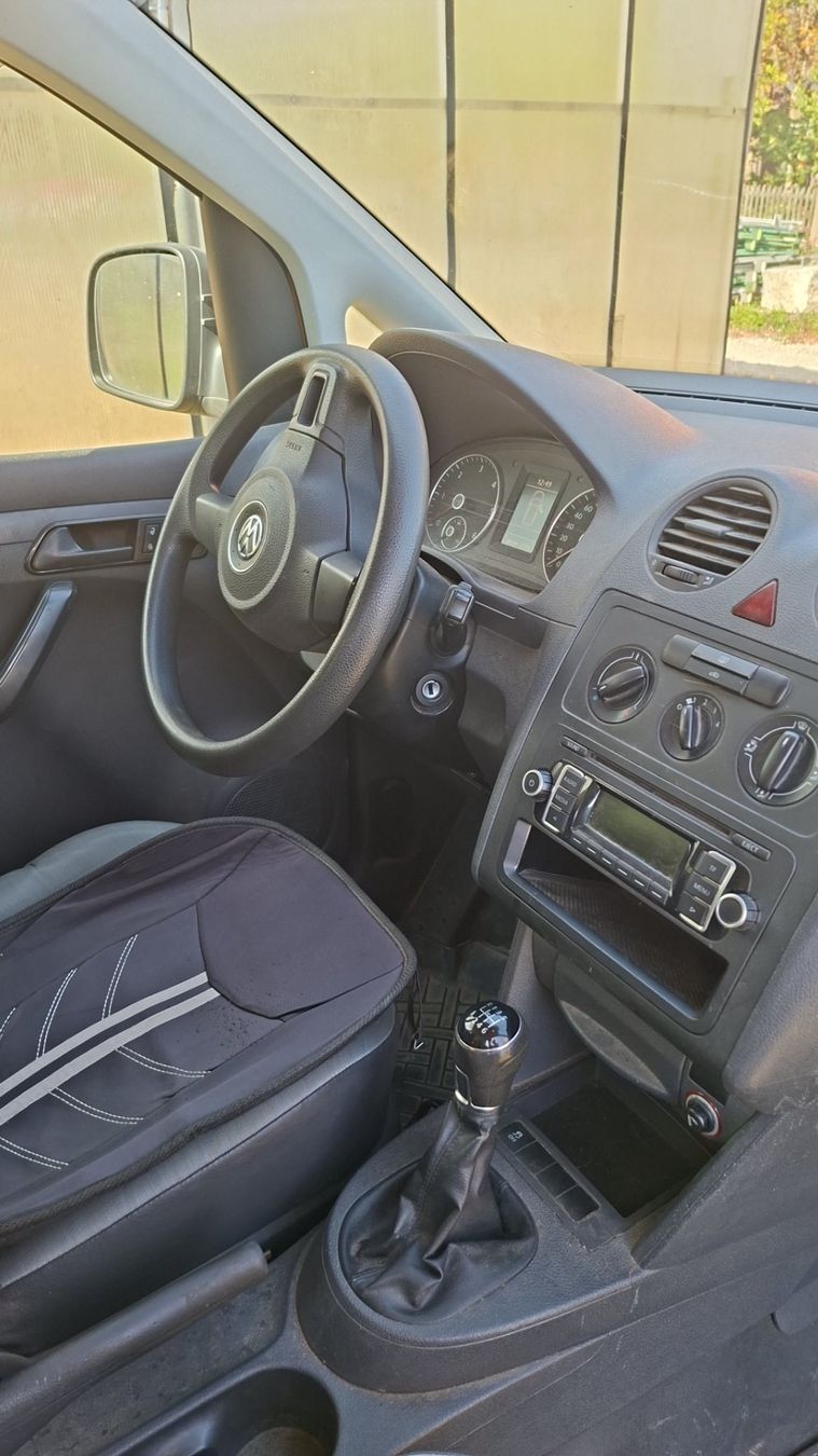VW Veicoli da campeggio: VW Caddy 4x4 Diesel – Usato da Dotnacht venduto da habusch 1