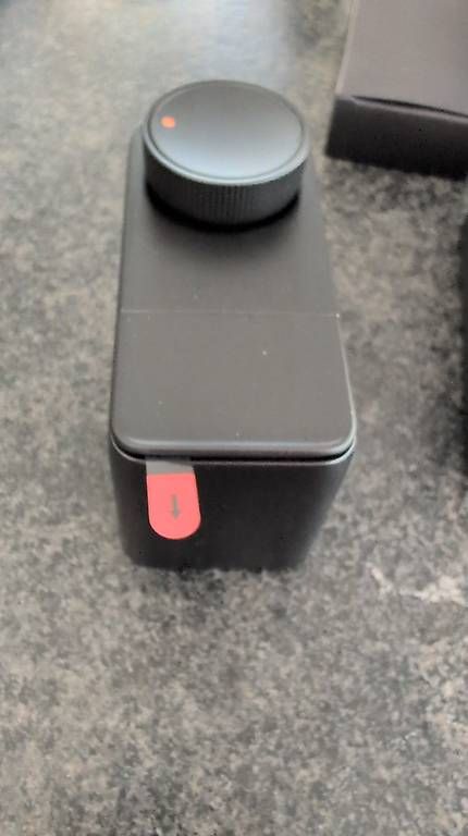 Lucchetti: Serrure Switchbot Lock Pro hub mini et Keypad – Usato da Fully venduto da Biencoiffe 2