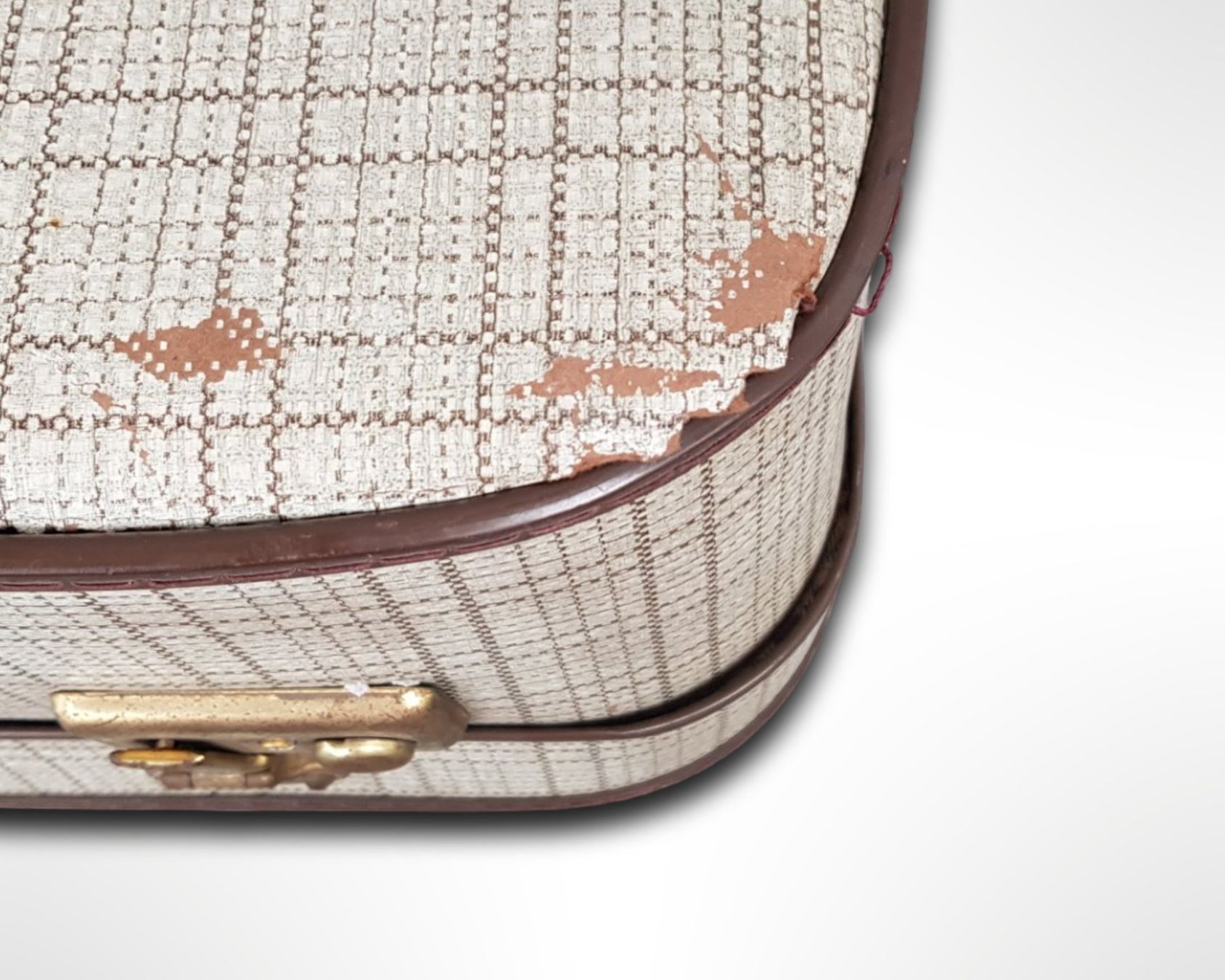 Valises de voyage: Vintage Koffer mit Karomuster – D'occasion à Suhr par Restwert_Suhr 7