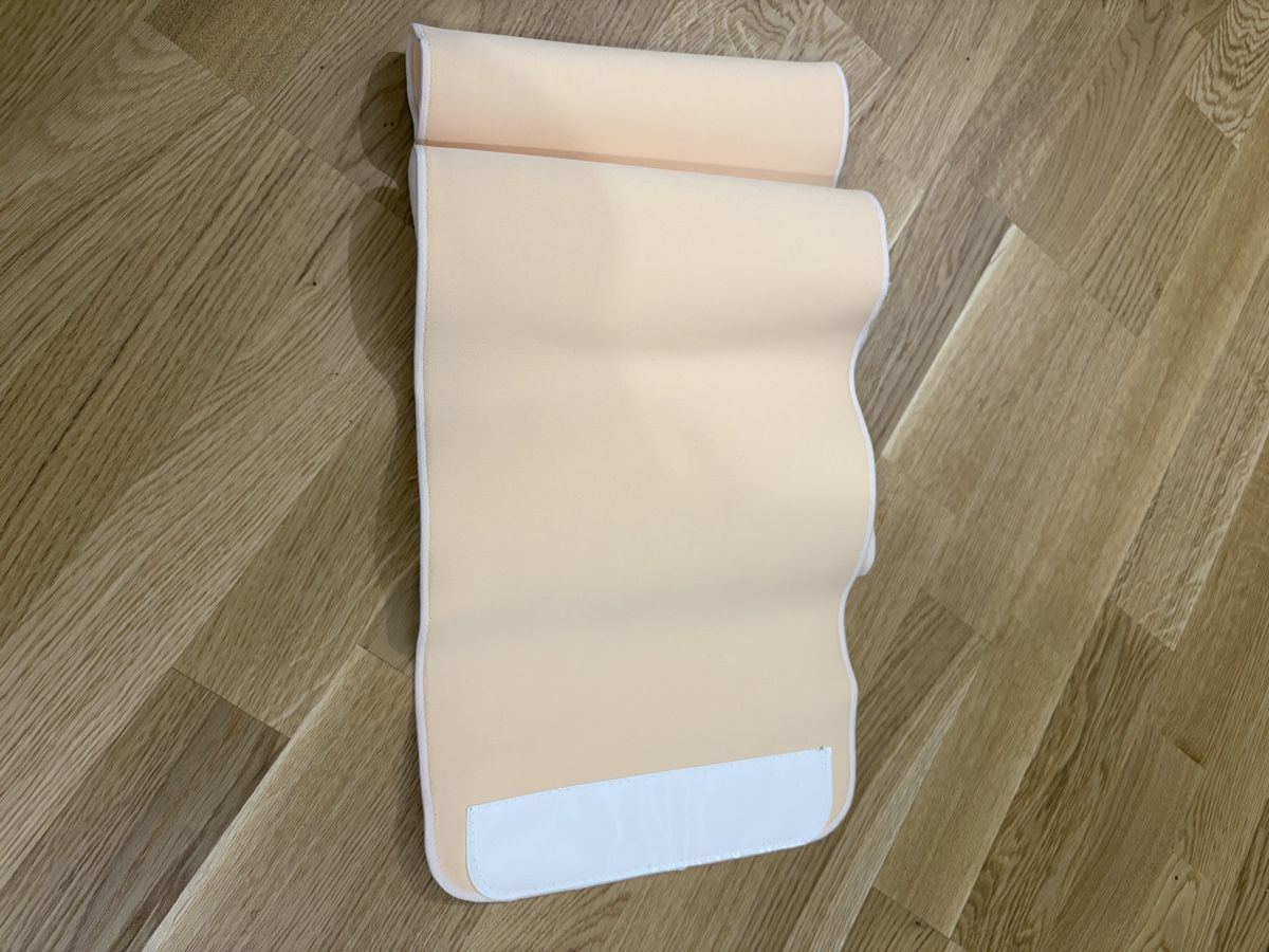 Cinture: Maternity belt - Excellent Condition - Beige – Nuovo (secondo la descrizione) da Châtelaine venduto da jejazmaj 1