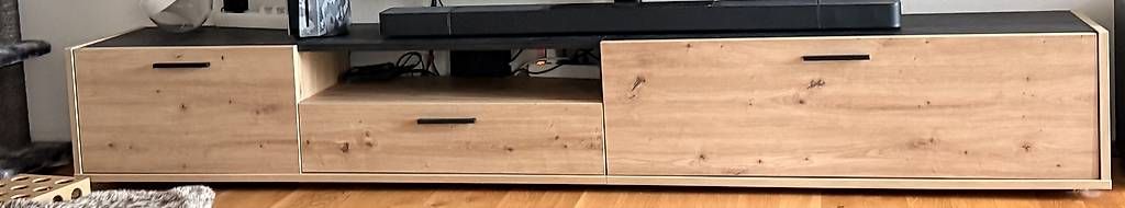 TV Möbel: Fernsehmöbel 270x40,5x40,5 cm, – Gebraucht aus Stettfurt von Annili87