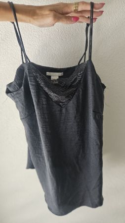 h&m top avec dentelle gris 