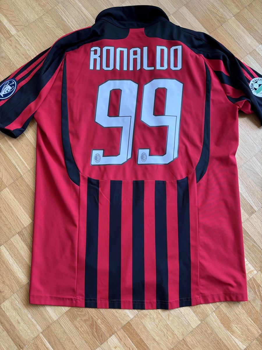 Adidas Canottiere & Pantaloni: AC Milan Trikot Ronaldo – Usato da Zürich venduto da ChampShirts