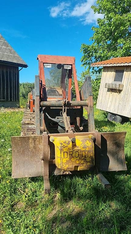 Trattori: Forstschlepper, Raupentraktor, Seilwinde – Usato da Degersheim venduto da BB713 2
