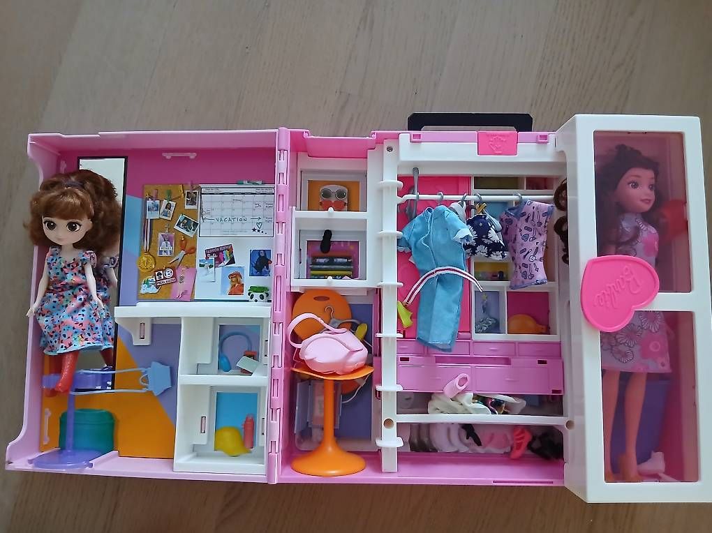 Poupées: Dressing Barbie  – D'occasion à Préverenges par mel_k6bd 1