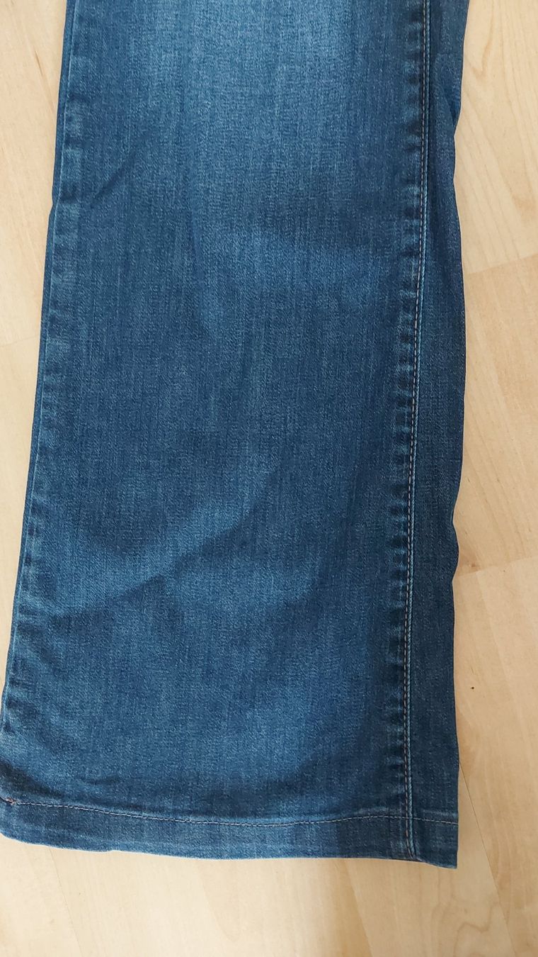 Jeans: RIANI Jeans gr.38 – Usato da Zofingen venduto da MasterPCI 2
