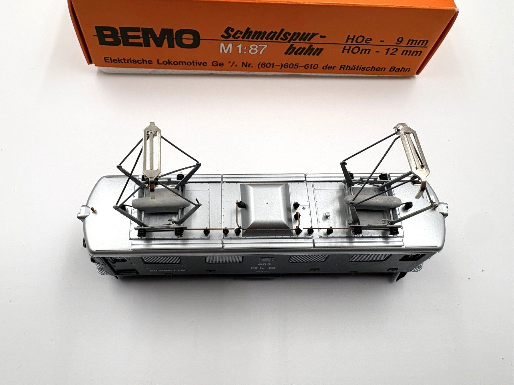 Bemo Modellini di ferrovie: Bemo 1250/5 RhB E-Lok Silvretta H0m - NEU & OVP – Nuovo e nell'imballaggio originale da Hombrechtikon venduto da Bruenel 5